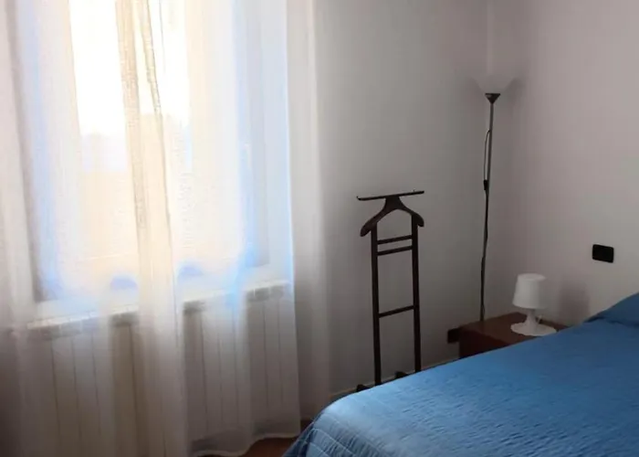 Daire Vale's House *